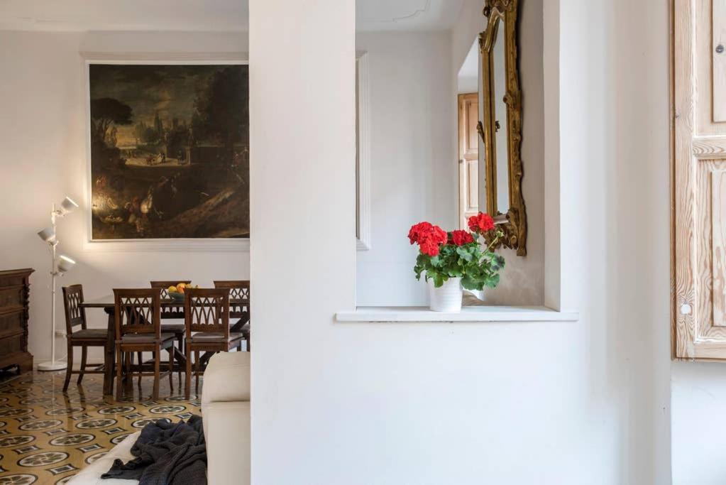 Apartment Treasurerome Opera *
