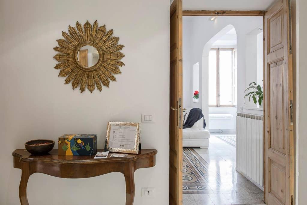 Apartment Treasurerome Opera *
